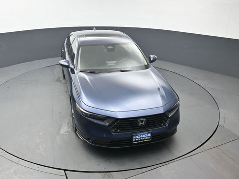 Used 2024 Honda Accord EX image 43