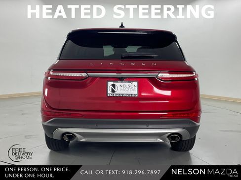 Used 2022 Lincoln Corsair FWD w/ Premium Package image 7