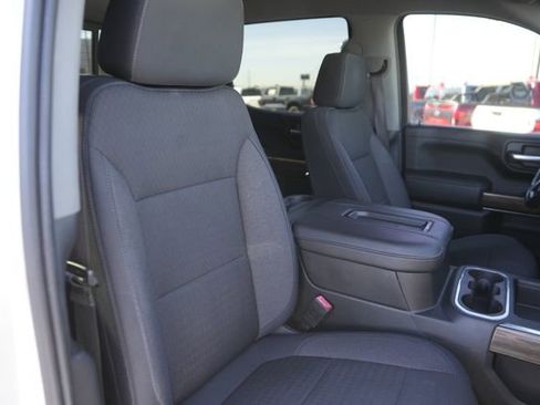 Used 2019 Chevrolet Silverado 1500 LT Trail Boss image 19