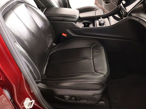 Used 2023 Jeep Grand Cherokee L Limited w/ Luxury Tech Group II image 15