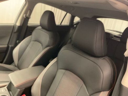 New 2026 Subaru Crosstrek 2.5i Limited AWD/4WD image 10