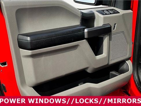 Used 2019 Ford F150 XLT w/ Equipment Group 302A Luxury AWD/4WD image 18