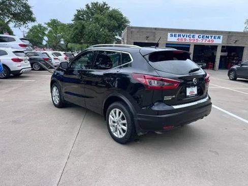 Used 2021 Nissan Rogue Sport SV FWD image 7