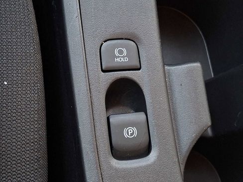 Used 2025 Toyota Corolla LE FWD image 20