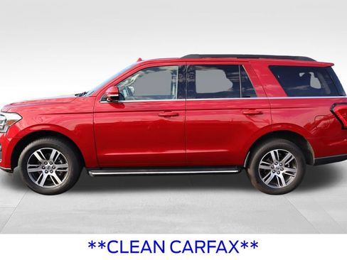 Used 2022 Ford Expedition XLT RWD image 2