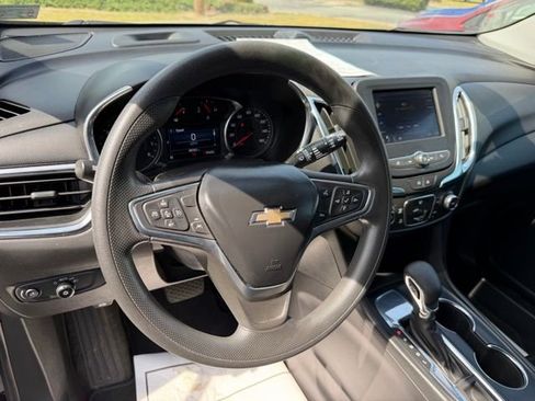 Certified 2023 Chevrolet Equinox LT FWD image 18