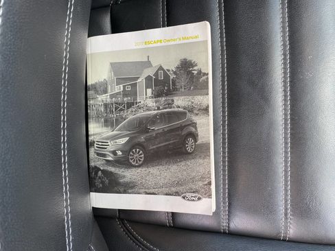 Used 2017 Ford Escape Titanium w/ Canadian Touring Package image 34