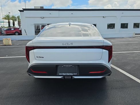 New 2026 Kia K4 FWD image 6
