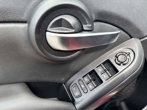 Used 2023 FIAT 500X Sport image 21