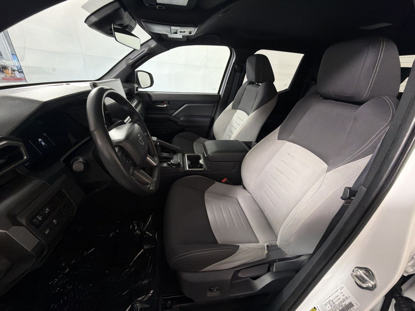 Used 2024 Toyota Tacoma TRD Sport AWD/4WD image 13