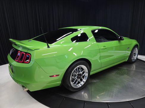 Used 2013 Ford Mustang GT Premium w/ Comfort Pkg RWD image 53
