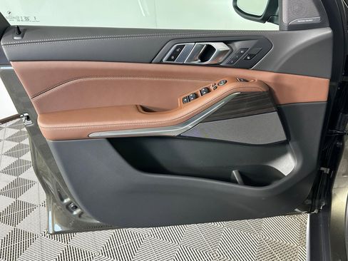 New 2026 BMW X5 sDrive40i image 10