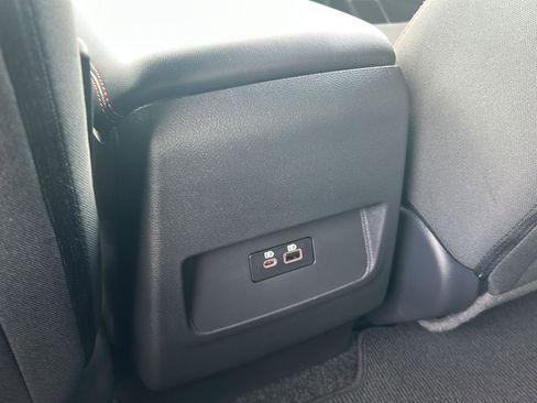 Used 2024 Nissan Frontier PRO-4X w/ Technology Package AWD/4WD image 16