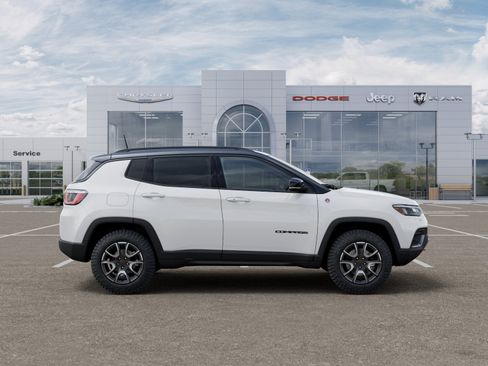 New 2026 Jeep Compass Trailhawk AWD/4WD image 47