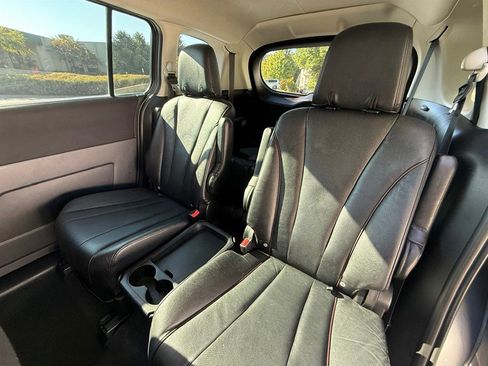 Used 2014 MAZDA MAZDA5 Grand Touring image 20