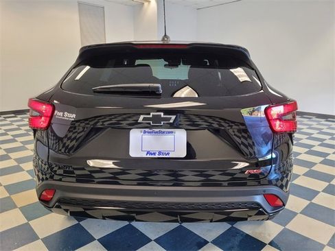 New 2026 Chevrolet Trax RS w/ Sunroof Package image 6