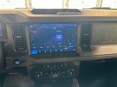 Used 2024 Ford Bronco Big Bend AWD/4WD image 3