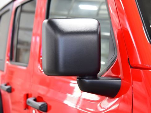 Used 2024 Jeep Wrangler Unlimited Sport AWD/4WD image 13