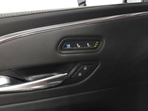 Used 2021 Cadillac Escalade Premium Luxury w/ Driver Assist Tech Package AWD/4WD image 17