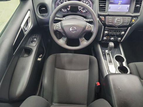 Used 2020 Nissan Pathfinder S image 17