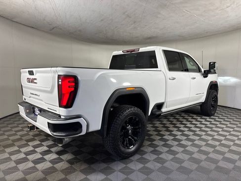 Used 2024 GMC Sierra 3500 Denali w/ Denali Reserve Package AWD/4WD image 5