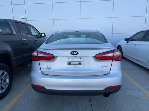Used 2015 Kia Forte EX w/ Premium Package image 7