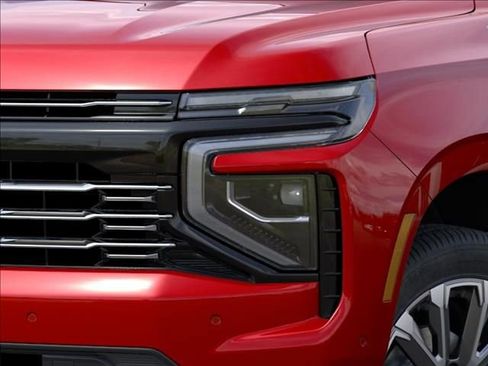 New 2025 Chevrolet Tahoe High Country AWD/4WD image 10