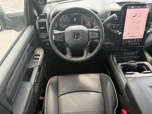 New 2026 RAM 2500 Limited AWD/4WD image 37