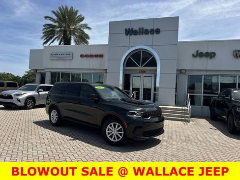 Used 2025 Dodge Durango GT RWD image 1