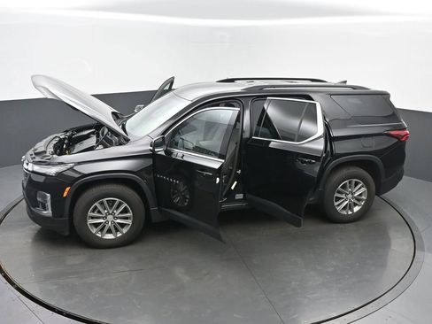 Used 2023 Chevrolet Traverse LT FWD image 65