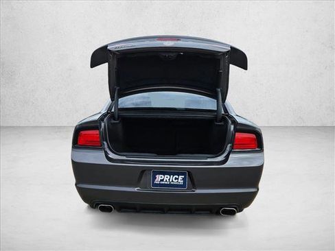 Used 2014 Dodge Charger SE w/ Sport Appearance Group RWD image 6