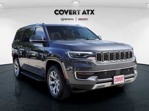 Used 2022 Jeep Wagoneer Series II RWD image 9