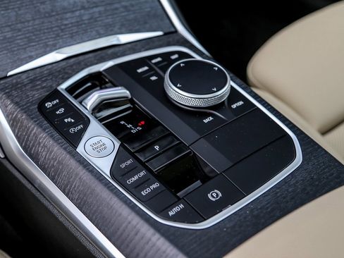 New 2026 BMW 330i xDrive Sedan w/ M Sport Package image 15