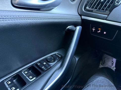 Used 2019 Kia Stinger GT image 37