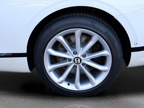Certified 2024 Bentley Continental GT AWD/4WD image 6