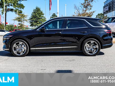 Used 2024 Genesis Electrified GV70 Advanced w/ Prestige Package image 9