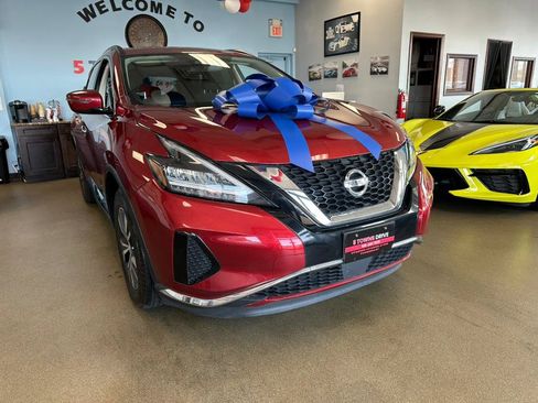 Used 2020 Nissan Murano SV AWD/4WD image 2