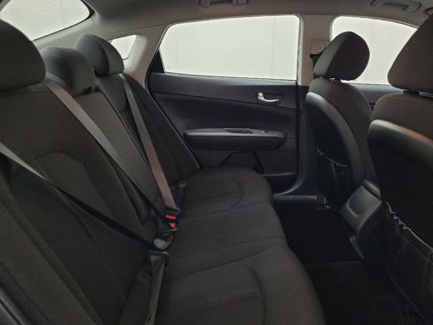 Used 2018 Kia Optima LX FWD image 19