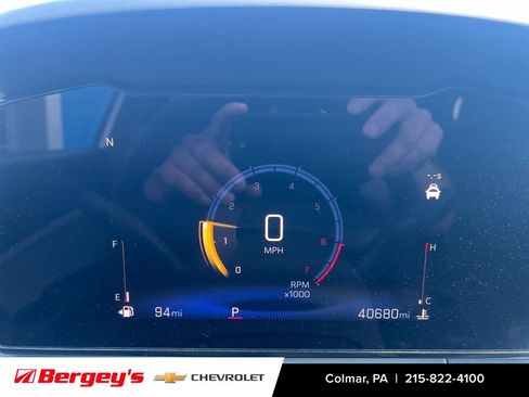 Certified 2024 Chevrolet Trax LT w/ Sunroof Package FWD image 15