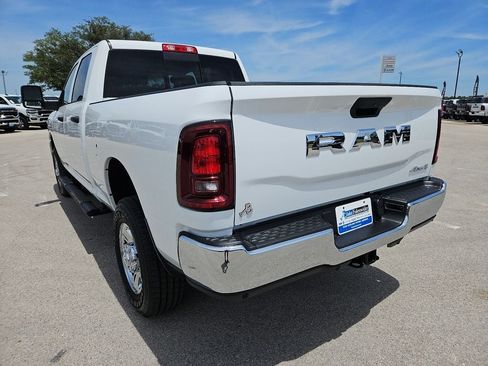 New 2026 RAM 2500 Tradesman AWD/4WD image 5