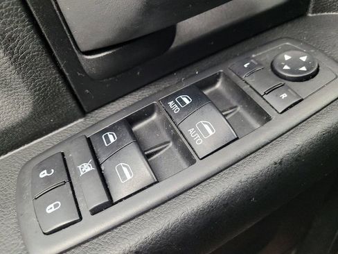 Used 2018 RAM 1500 Tradesman w/ Popular Equipment Group RWD image 27