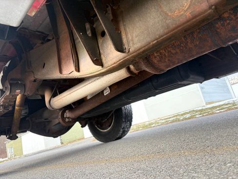 Used 2011 Chevrolet Silverado 2500 LT w/ Interior Plus Package image 21