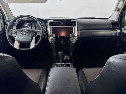 Certified 2021 Toyota 4Runner SR5 Premium AWD/4WD image 3
