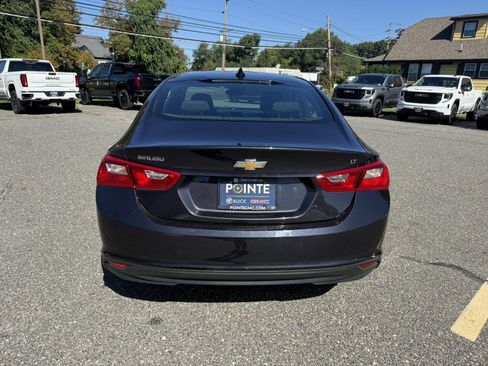 Used 2023 Chevrolet Malibu LT FWD image 4