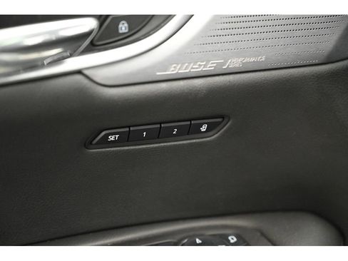 Used 2025 Cadillac XT6 Premium Luxury w/ Technology Package image 33