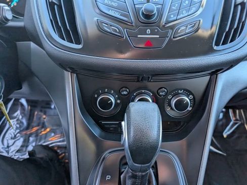Used 2014 Ford Escape S image 17