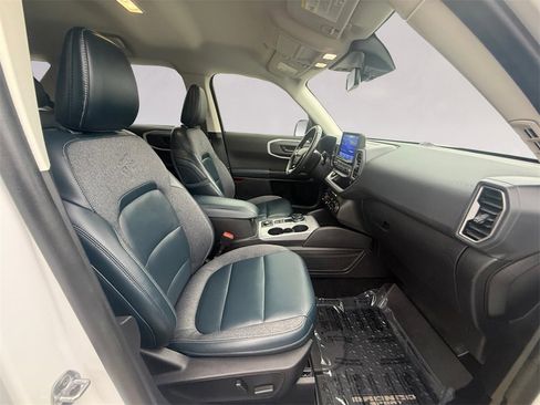 Used 2023 Ford Bronco Sport Outer Banks w/ Tech Package image 17