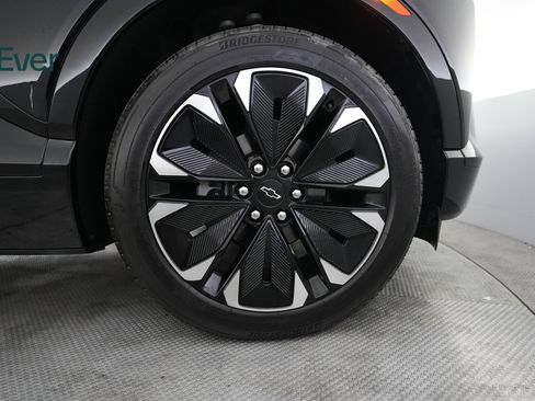 Used 2024 Chevrolet Blazer EV RS AWD/4WD image 20