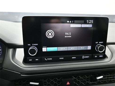 Used 2023 Honda Accord EX image 29