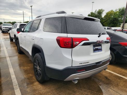 Used 2019 GMC Acadia SLT FWD image 8